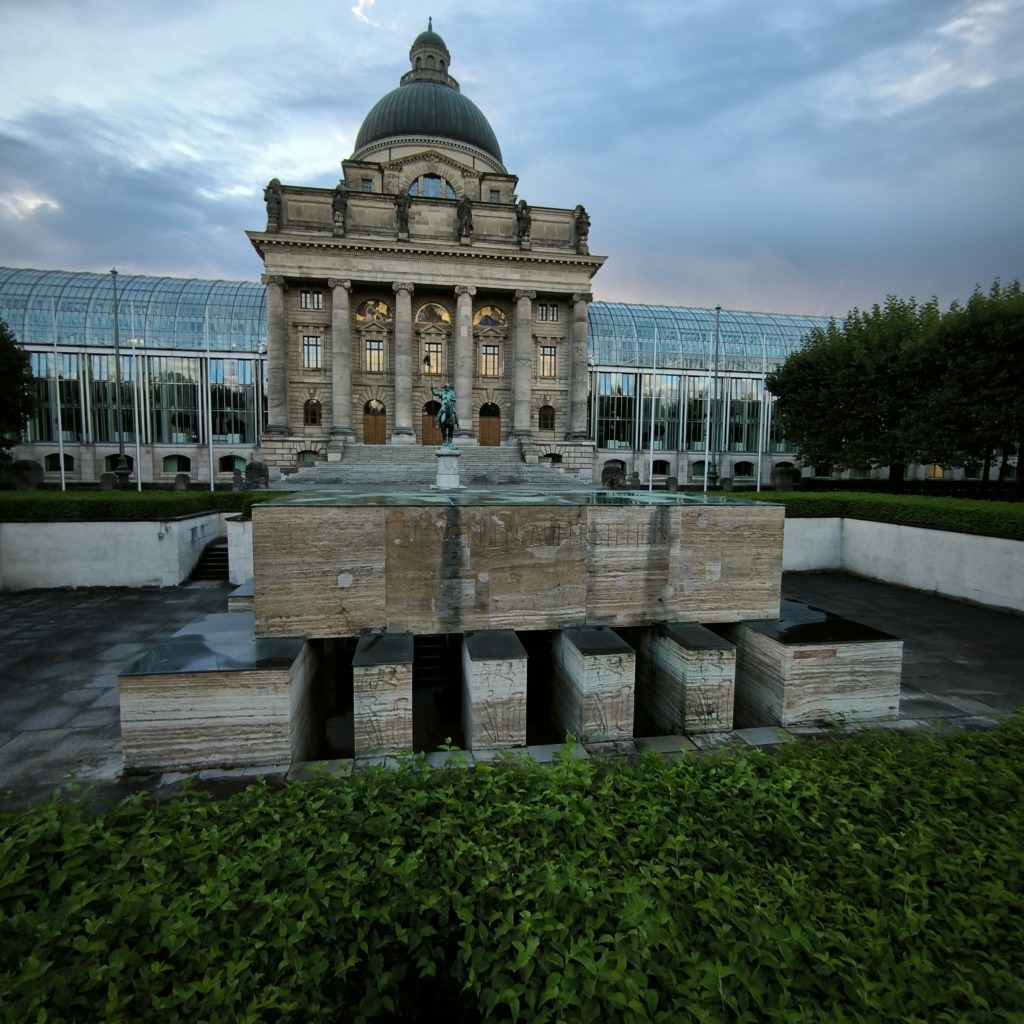 Bayerische Staatskanzlei
