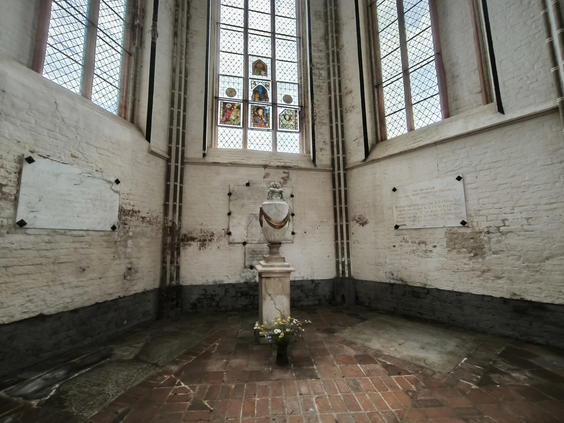 Grab von Großherzog Adolph Friedrich I. zu Mecklenburg