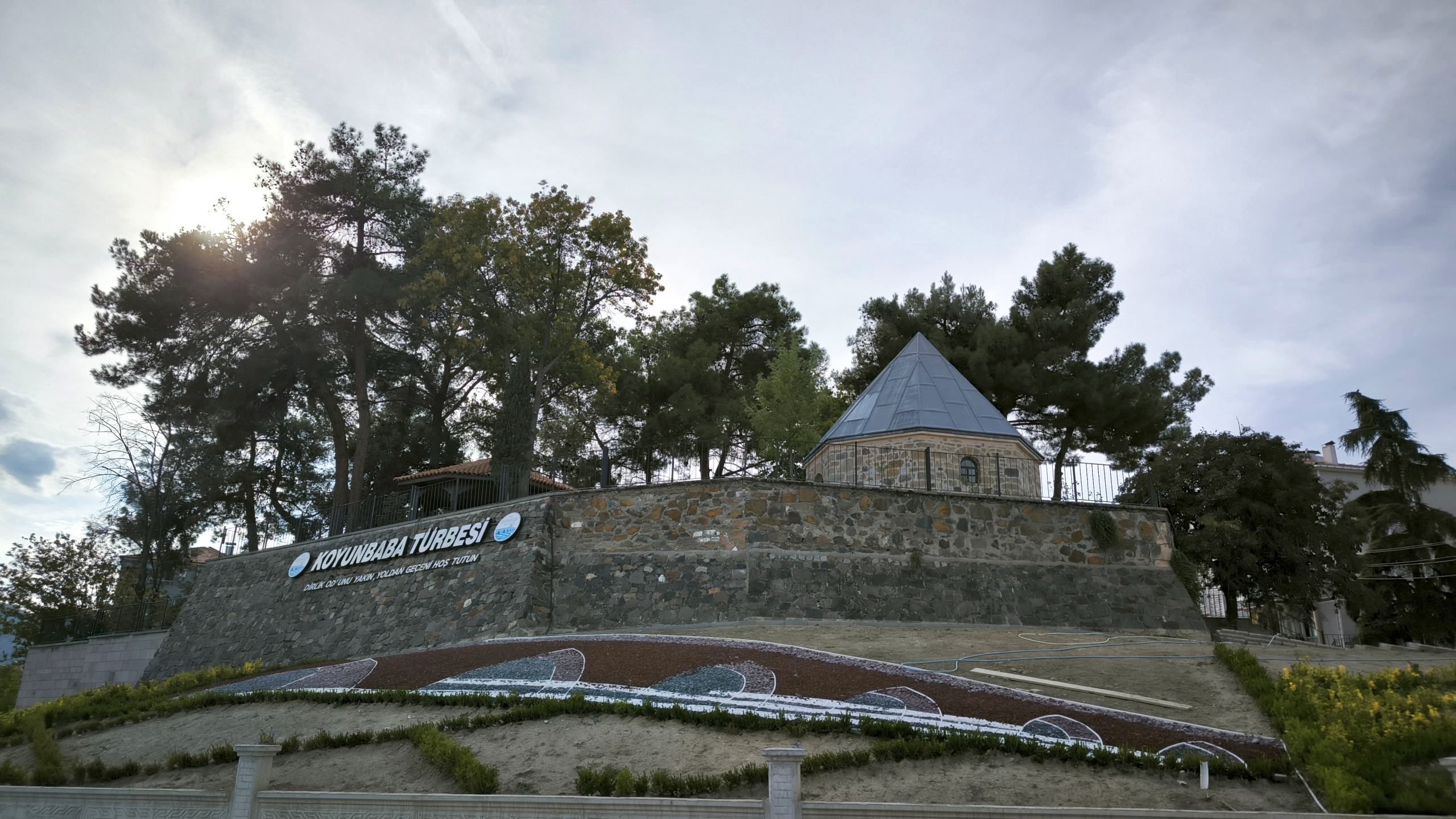 Koyunbaba Türbesi